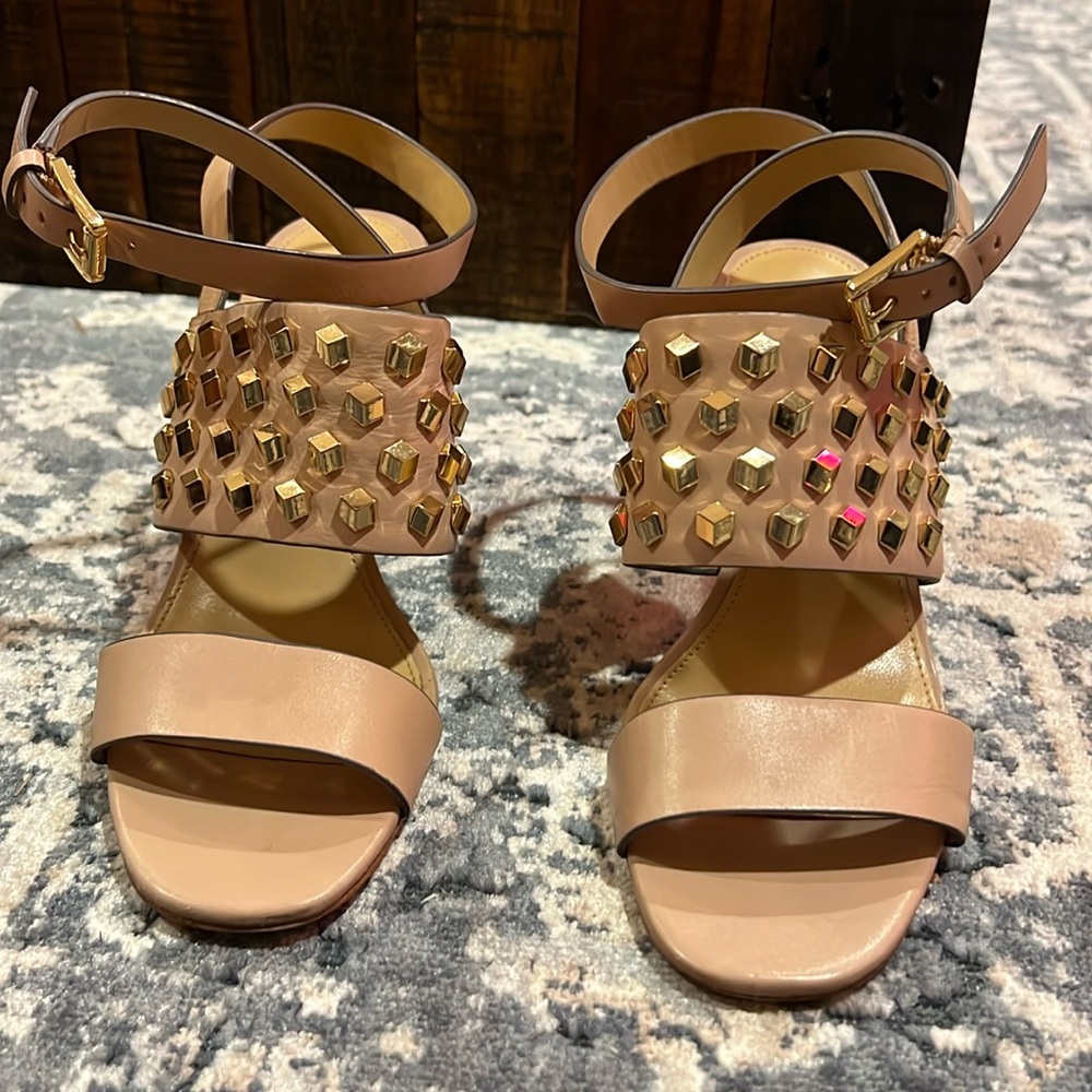 Michael Kors nude/blush sandals